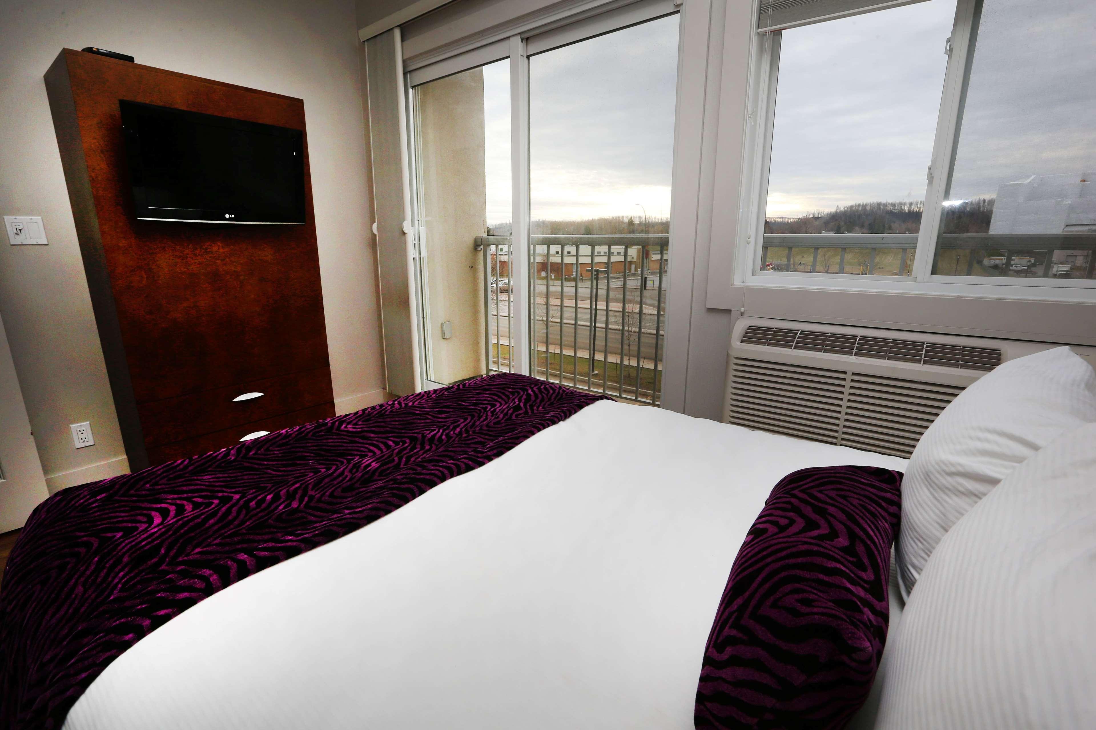 Baymont By Wyndham Fort Mcmurray Extérieur photo
